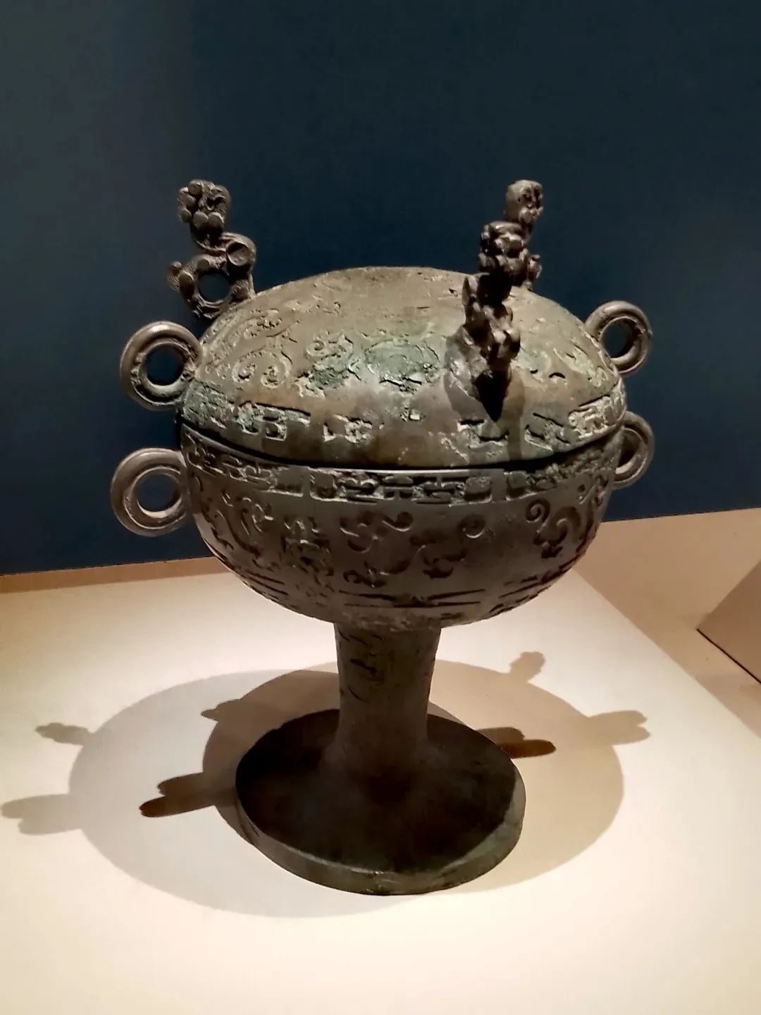 One cultural relic a day Bird smokers in the Western Han Dynasty iNEWS