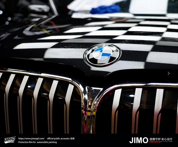 Can't use a car cover, it's useless when it's good iNEWS