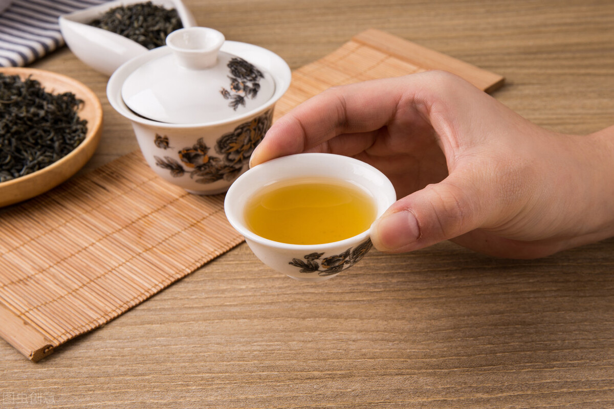 Can cancer patients drink tea to fight cancer?One article will take you