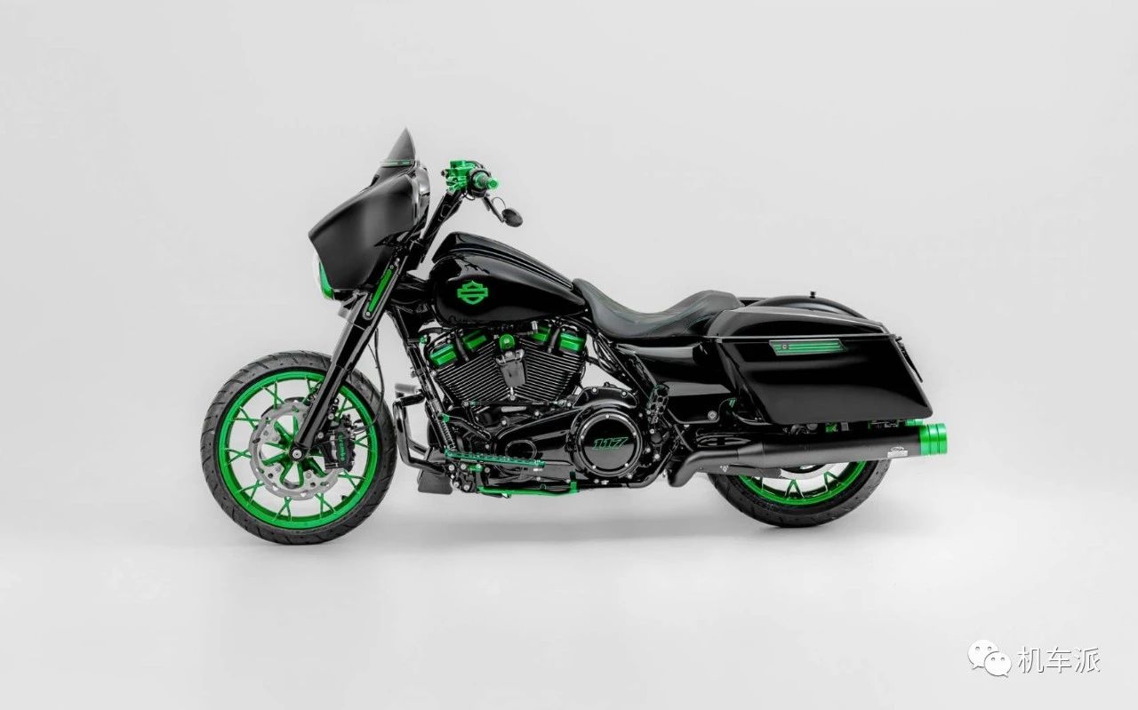 Appreciation of Steady and Vigorous Street Glide on Harley Avenue iMedia