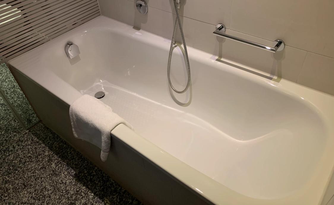 The bathtub, which was very popular in the past, is now "falling from