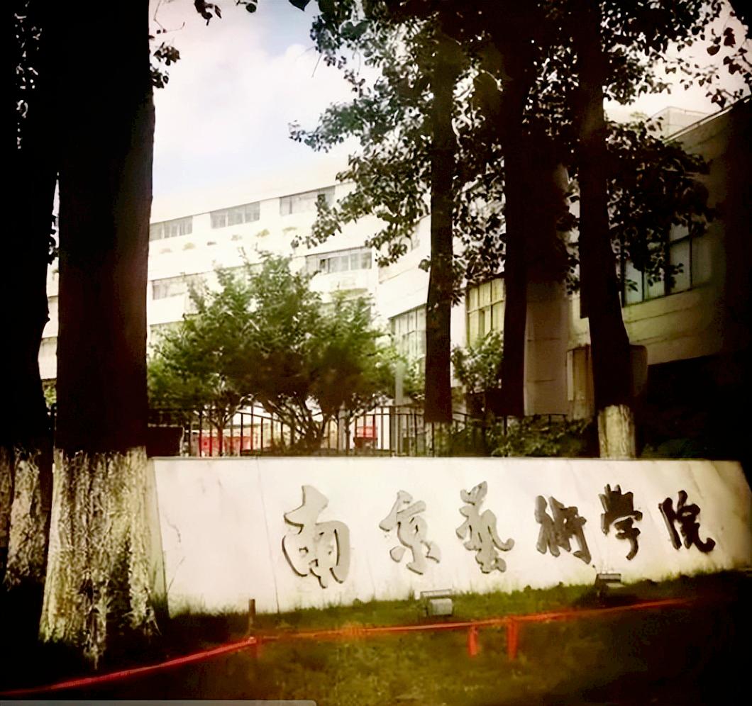 Yang Lili Why do you cry when you marry the big star Tao Zeru? iNEWS