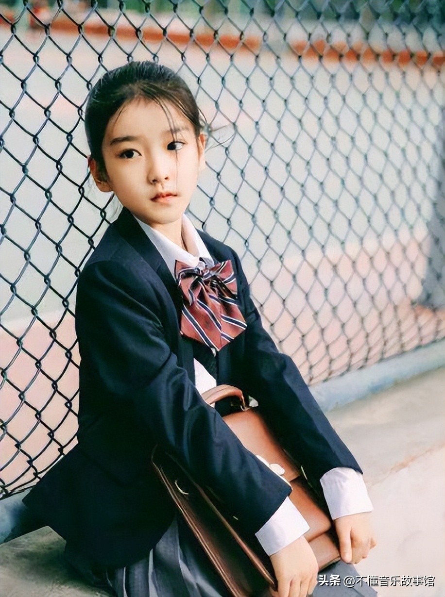 China's top ten most beautiful child stars iNEWS