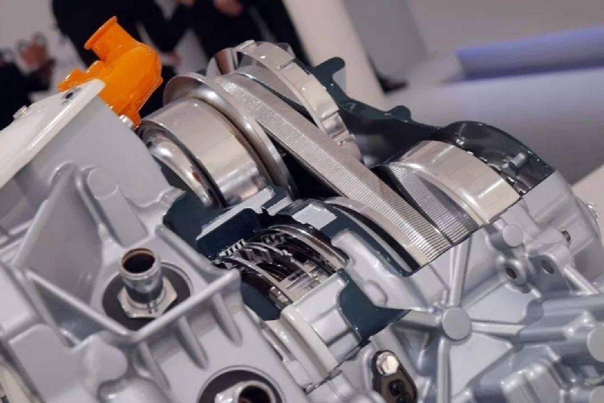 Obviously the transmission efficiency is the lowest, why has the CVT