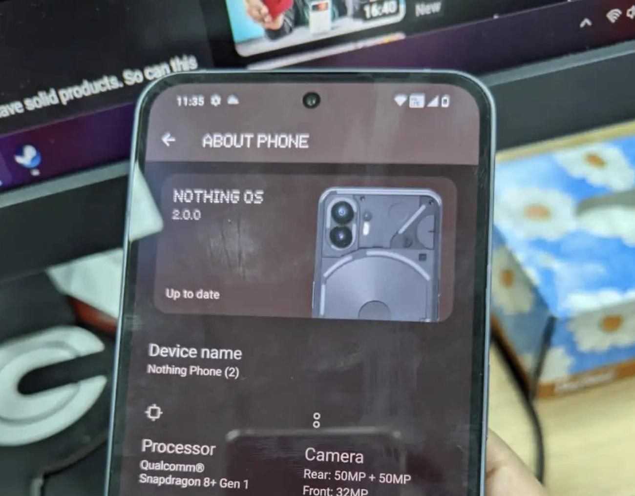 那個花里胡哨的Nothing Phone（2）真機圖曝光：延續透明後殼 - 頭條匯