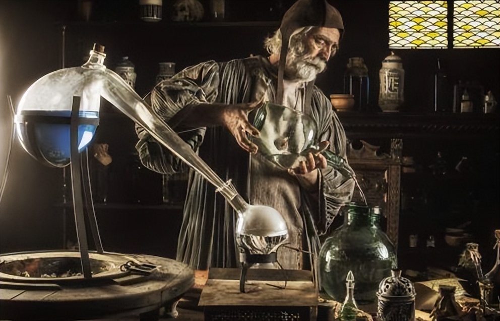 What instruments and tools did alchemists in the Alps Kingdom use in ...