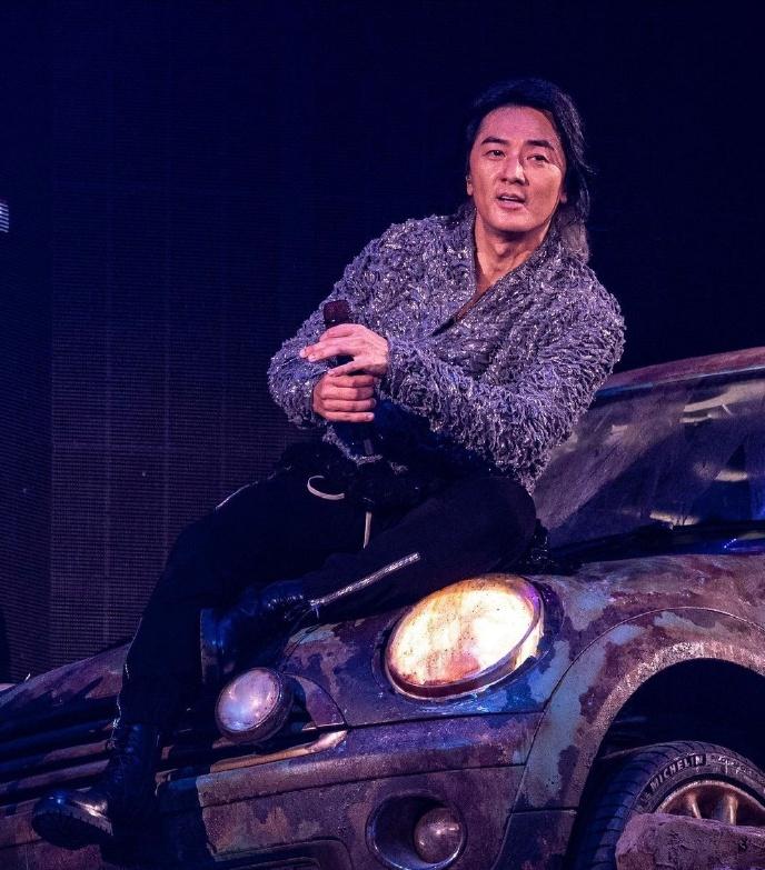 Do you really think of yourself as a Japanese? Ekin Cheng held a concert in China, Meng Jiahui