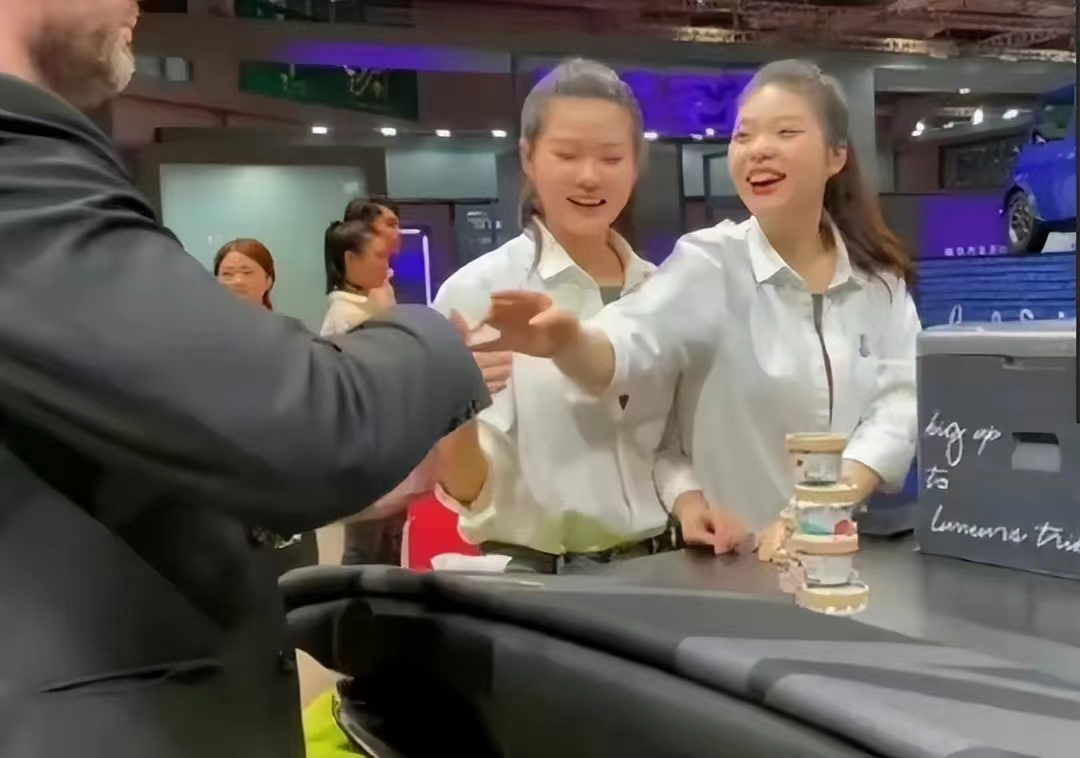 Chinese can't afford ice cream? Who did a little ice cream hurt? iNEWS