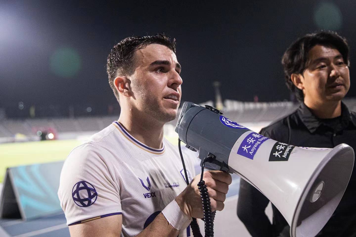 Romulo was seriously injured and the substitute was close to being ...