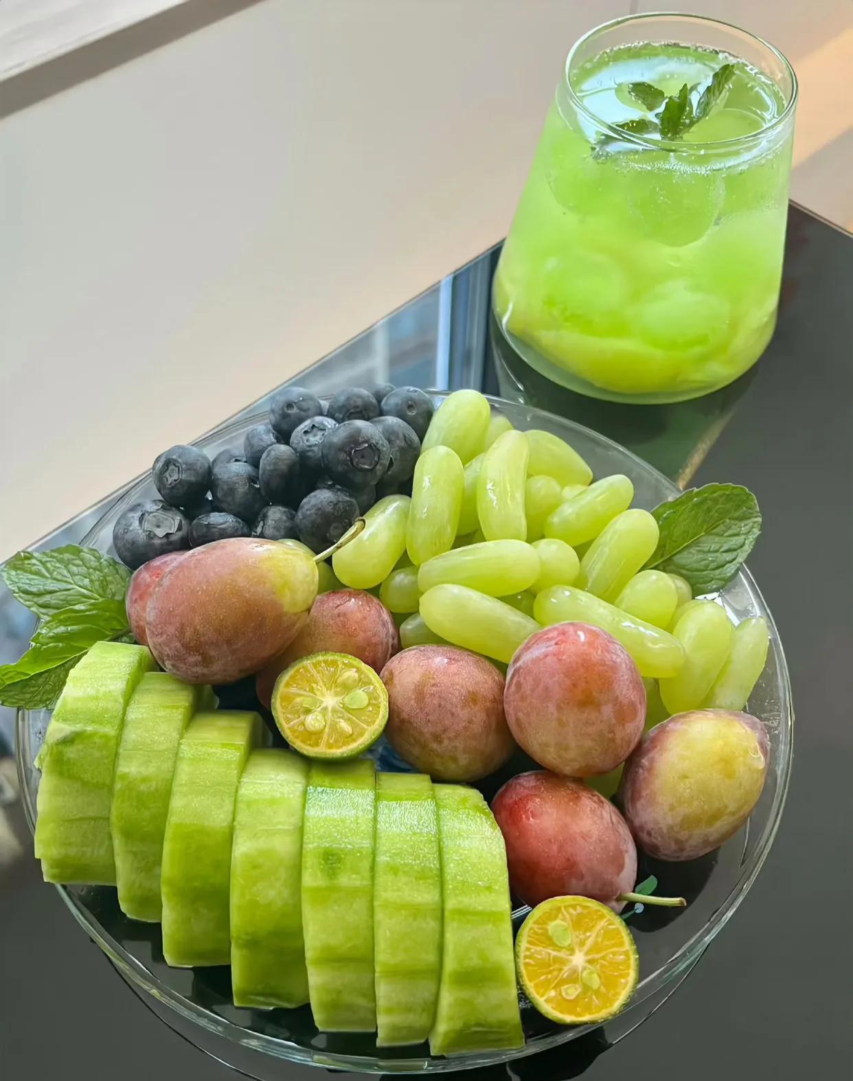 love some green fruit platter iMedia