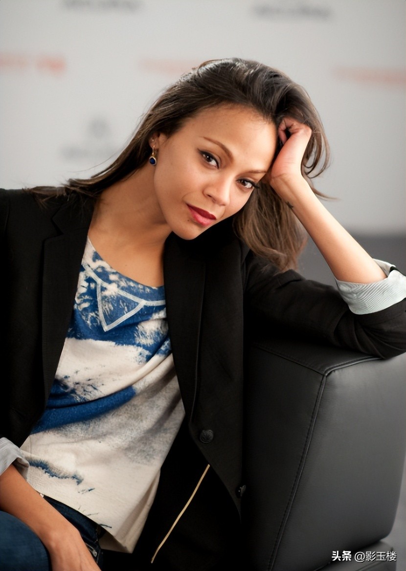 The Charm of Zoe Saldana: Unforgettable with Excellent Acting Skills