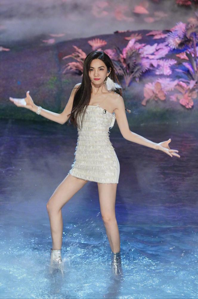 Ella revealed that she was sexually harassed after her debut, she was so brave, Seungri, who was