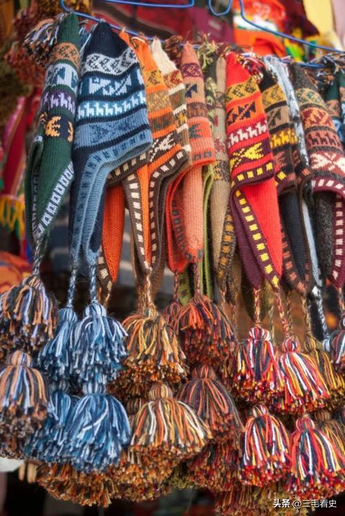 What impact did ancient Incan weaving techniques have on Andean culture ...