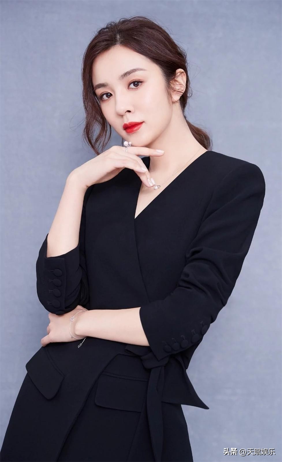 Actor Wang Xiaochen photo album "Ten" - iMedia
