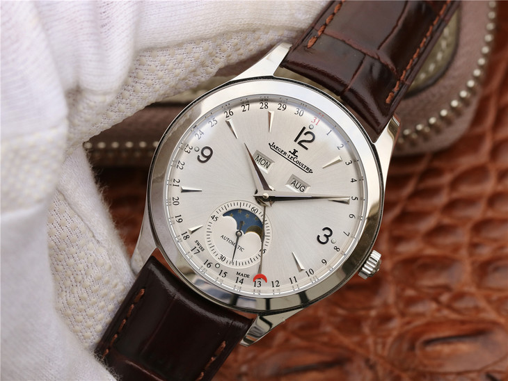 How to choose a watch for a middleclass man of 30,000 to 50,000?5