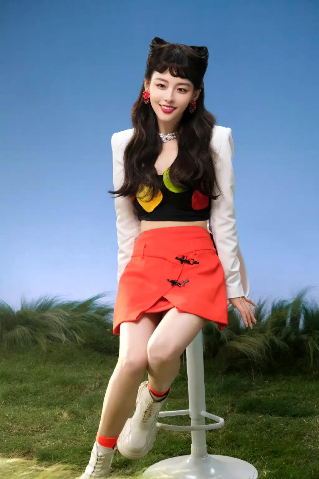 Zhang Jiani looks so cute - iNEWS