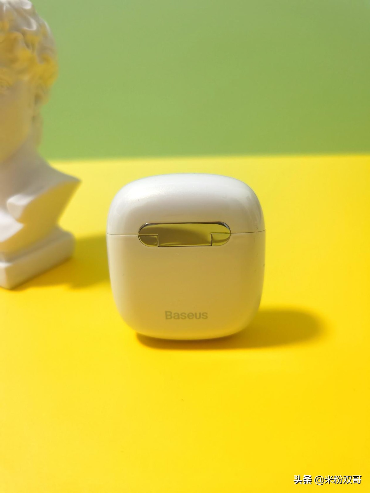 Baseus Storm 3 Noise Cancelling Bluetooth Headphones No pressure on