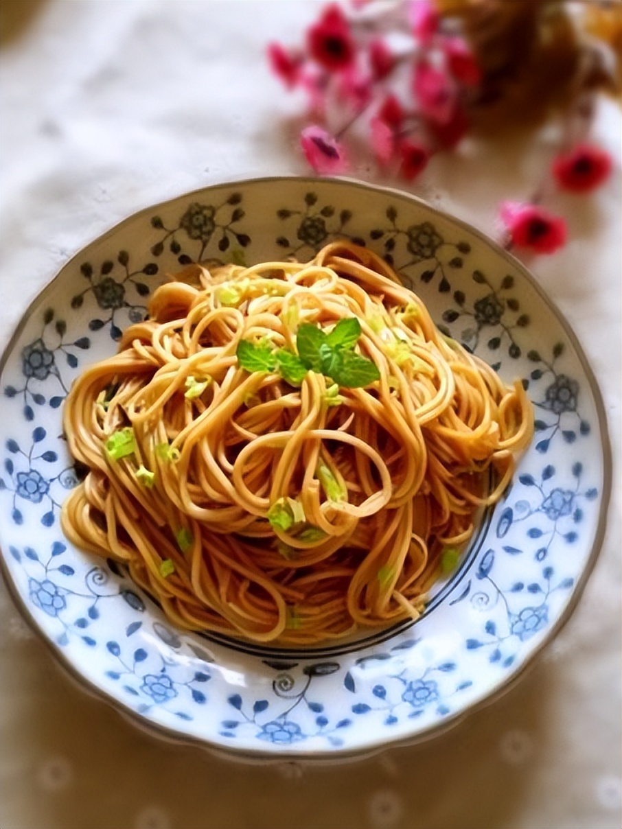 5+2+1, make a small "coup" for noodles with scallion oil iNEWS