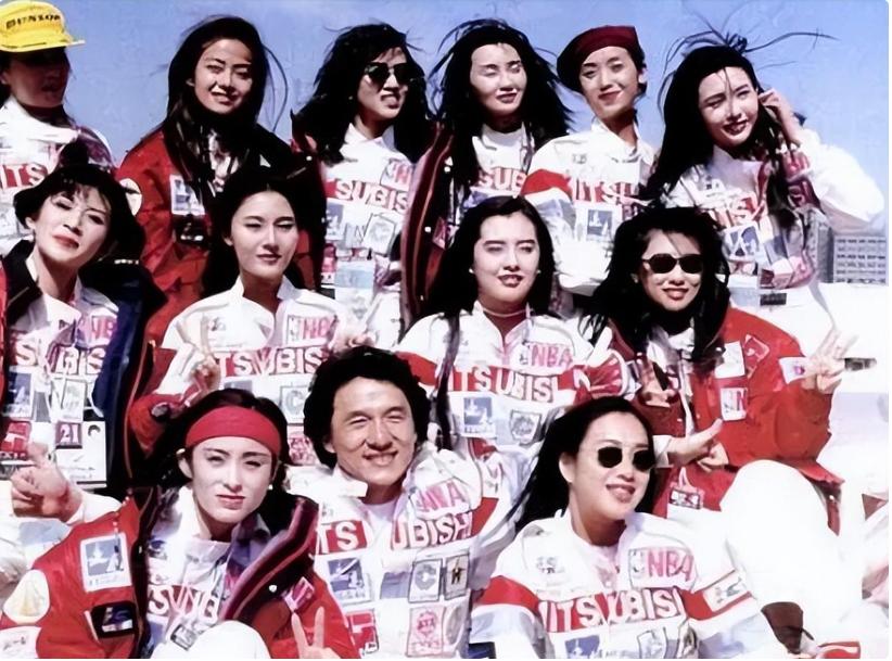 Jackie Chan's emotional life is chaotic, how much shadow does it have