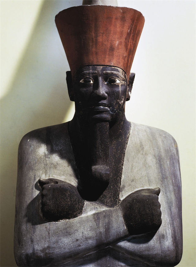 Egypt, the unstoppable rise of the Middle Kingdom - iNEWS