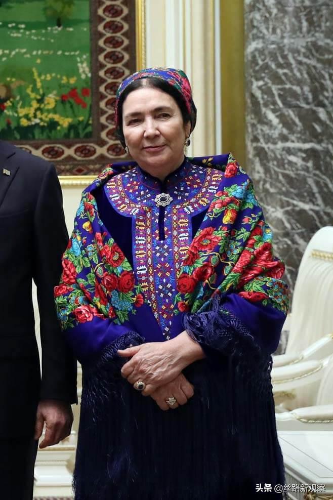 The first lady of Turkmenistan makes her first public appearance iNEWS