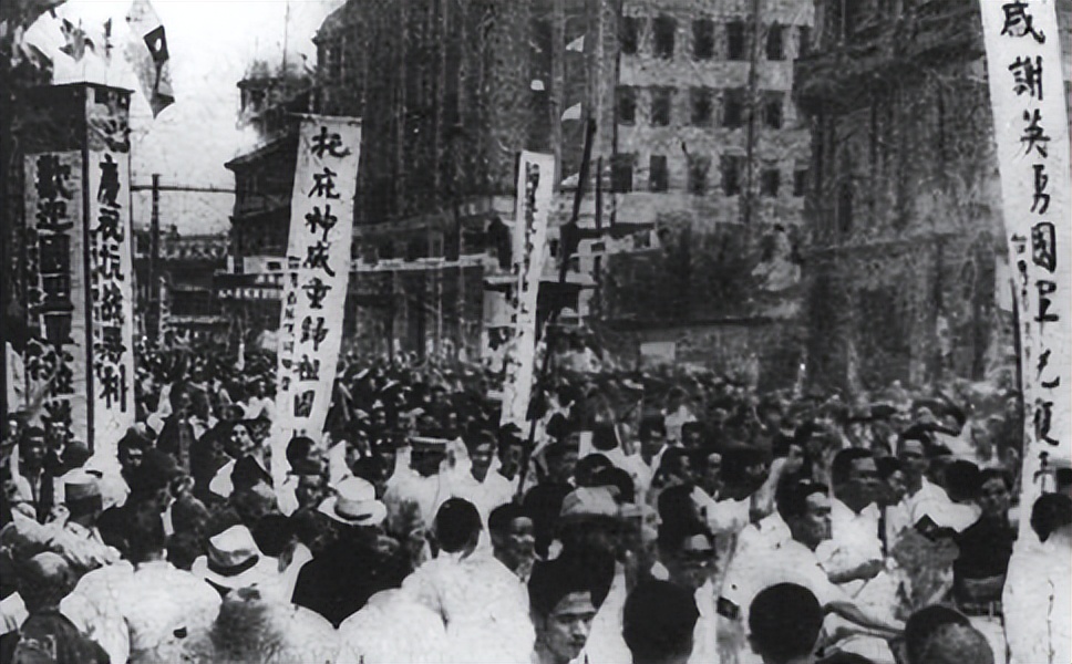 Standing there and dying there, remembering the Wuhan Memorial of ...