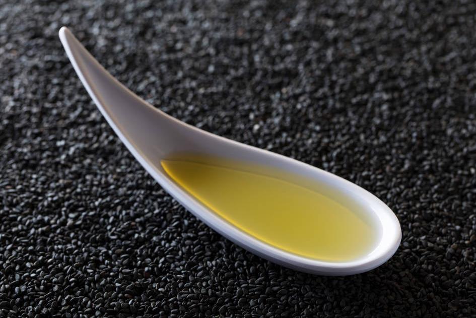 What is the difference between sesame oil, sesame oil, and small ground