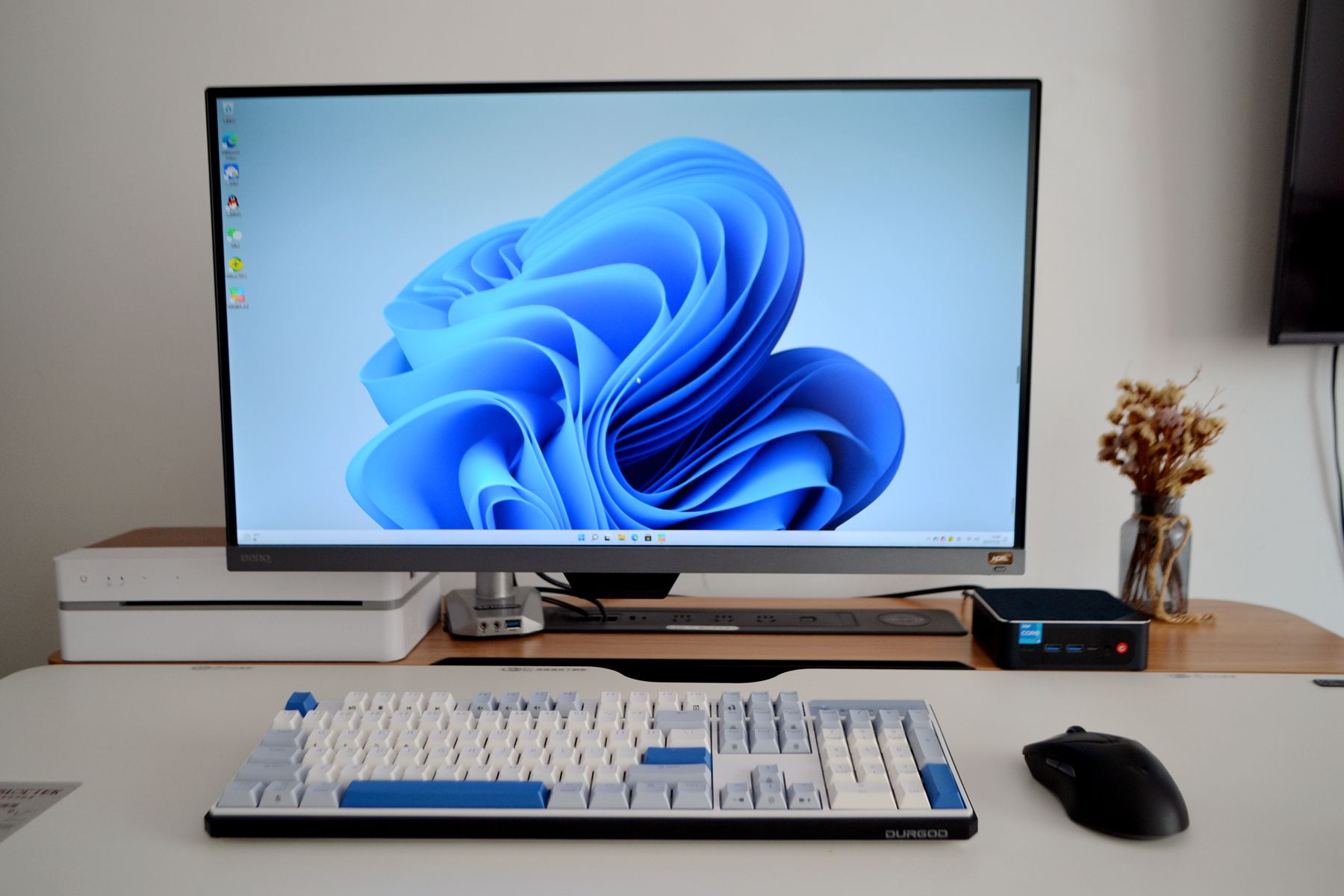 Computer Host Without Monitor The mini host without the screen is more fragrant than desktops and ...