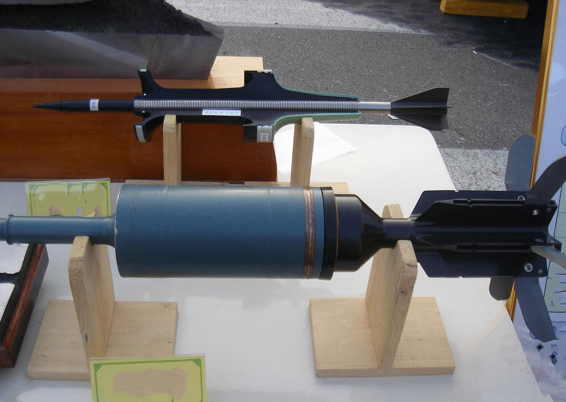 Talking about the type and quantity of shells carried by main battle