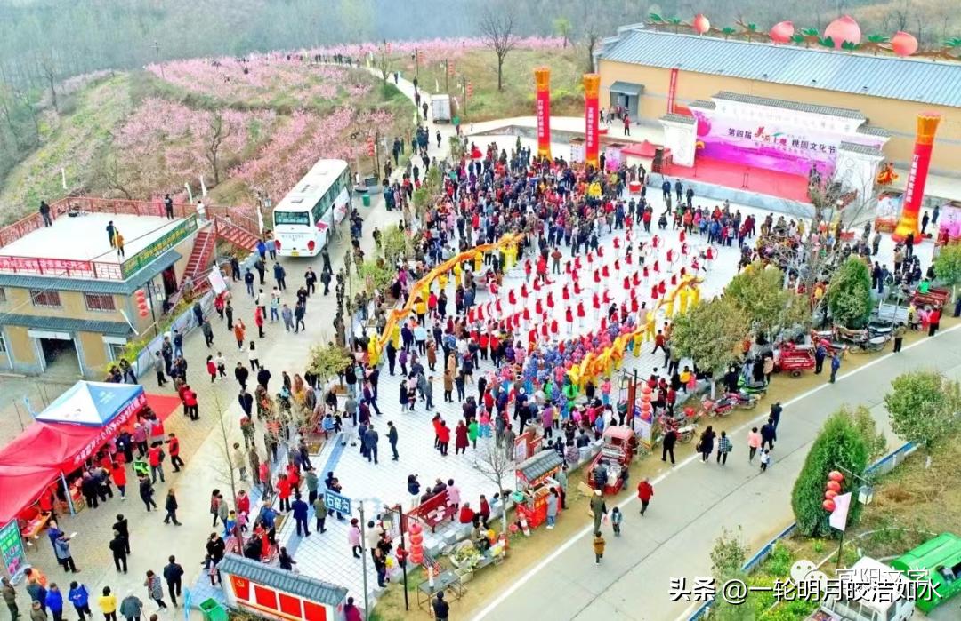 The cultural wizard text that dances in travel / Liu Rongrong - iMedia