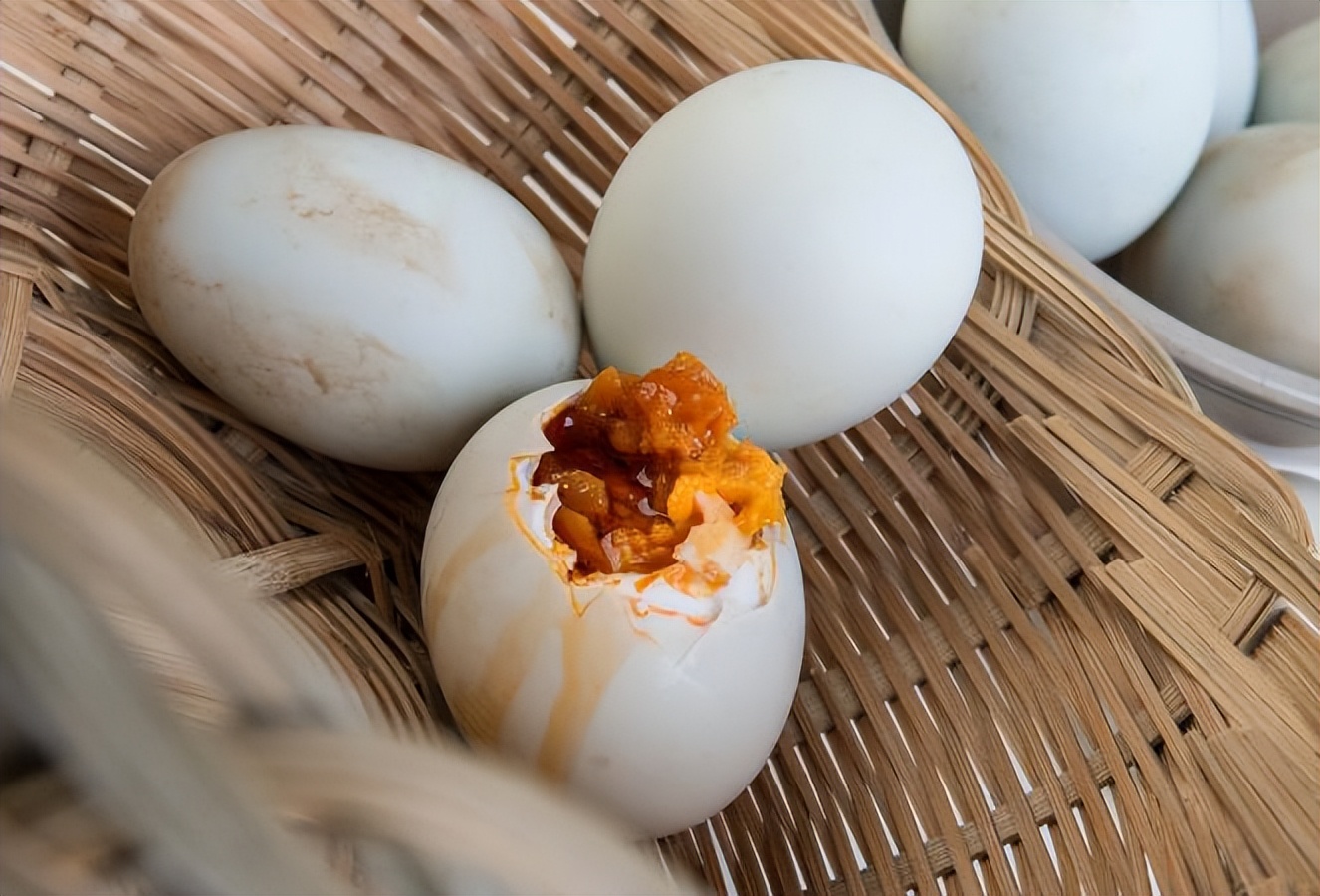 "Large triglycerides" or has it been announced? Try to eat as little as