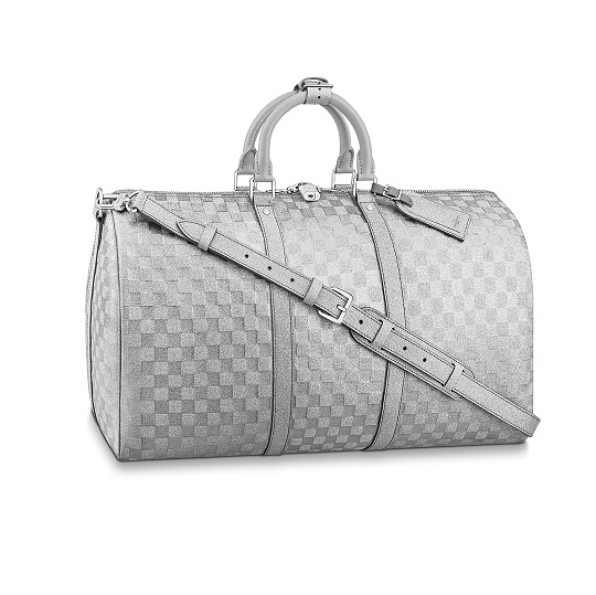 Louis Vuitton 2022 spring and summer men's new bags on the shelves - iNEWS