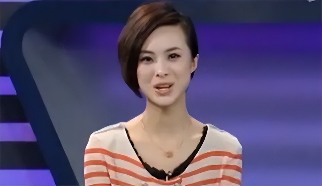 In 2013, 24-year-old Wang Mengmeng married 42-year-old Cheng Lei. Her ...