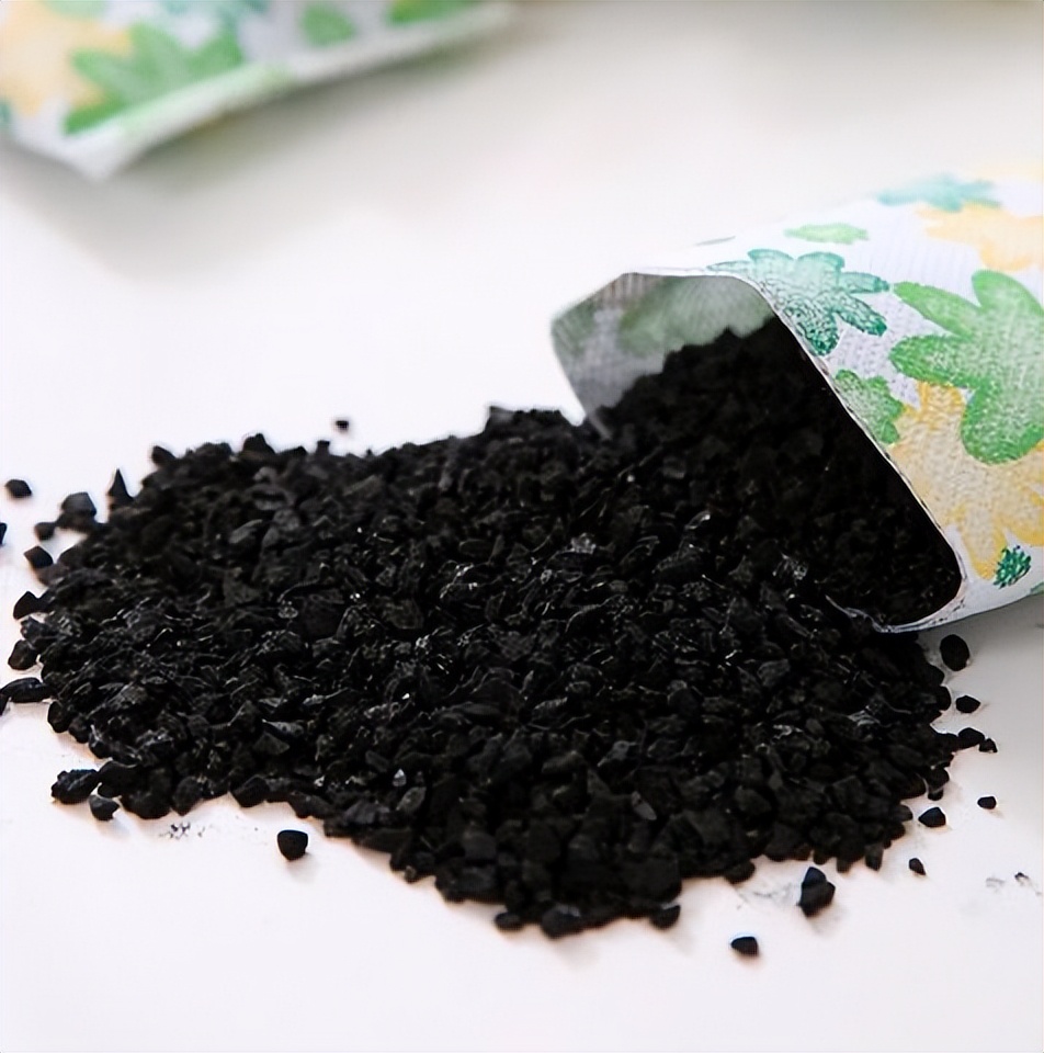 What are the ways to remove odors from the freezer? iMedia