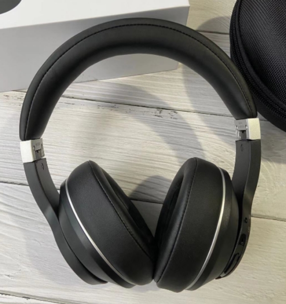 Over-Ear Headphones With ANC: 3 Best Noise-Canceling Headphones For ...