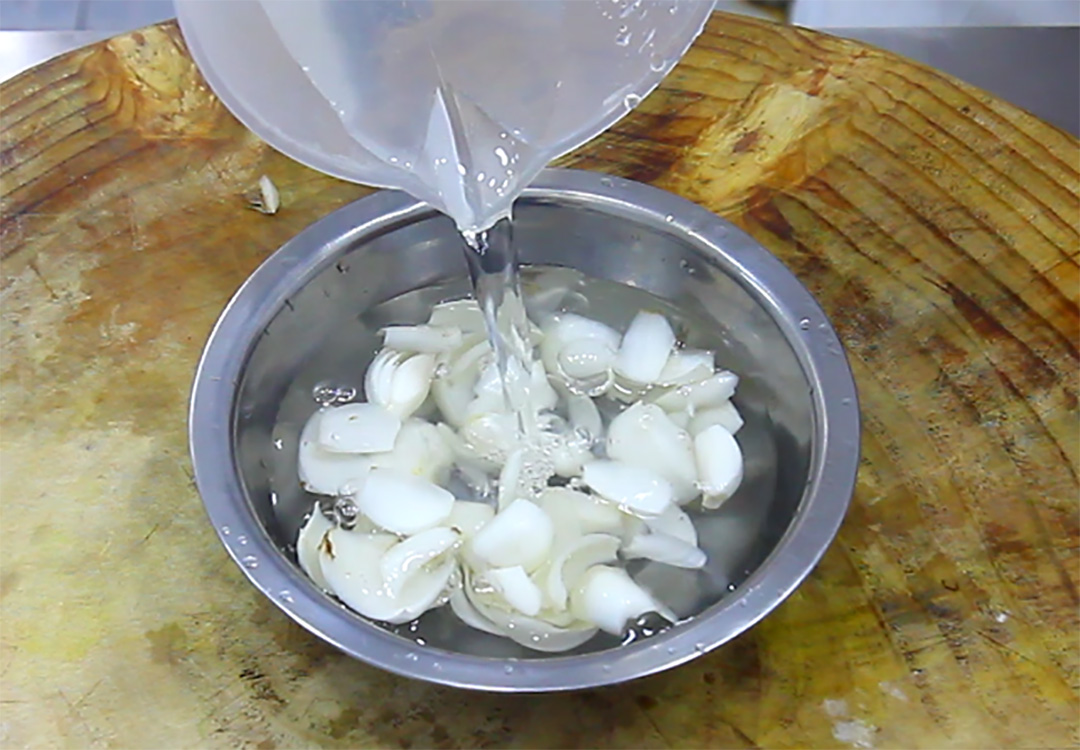 "Eat 3 melons when you go into the abyss, your body will be quack