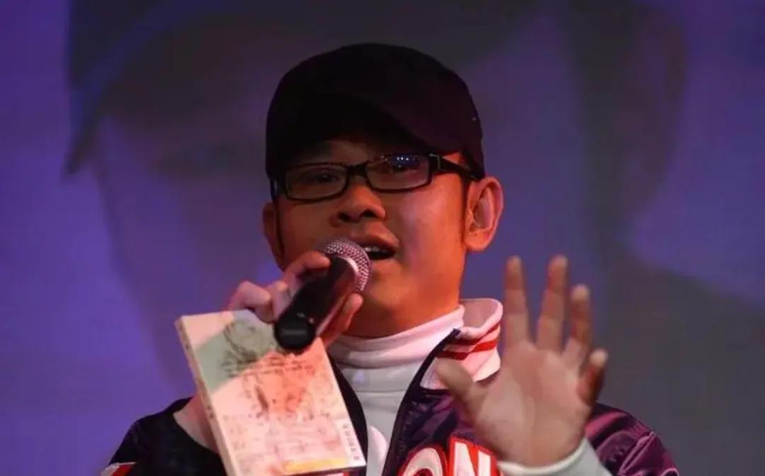 Dao Lang's "Raksha Haishi" set off a music frenzy and became the most