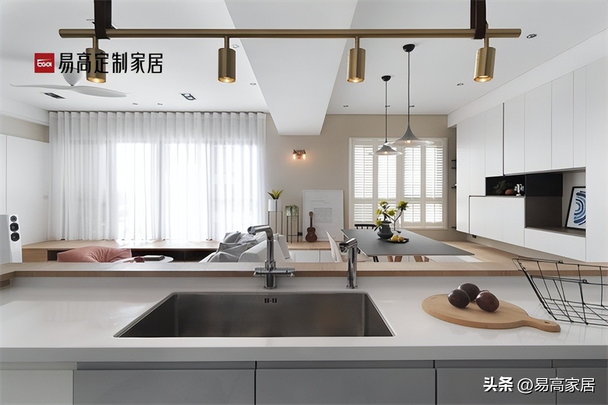 What are the benefits of custom furniture?Do you really know? iNEWS