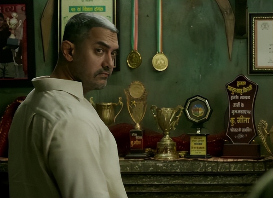 "Let's wrestle!" What effect did the digital special effects in "Dad