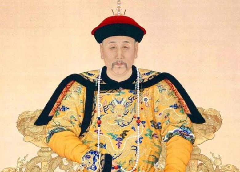 What does the emperor do every day? After reading it, I guess no one