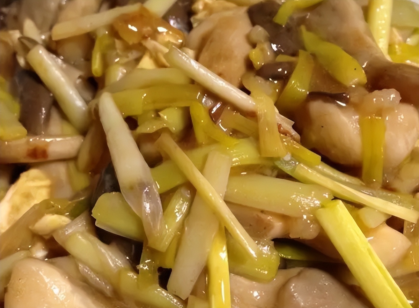 The vernal equinox is here! Spring bamboo shoots and lettuce stand