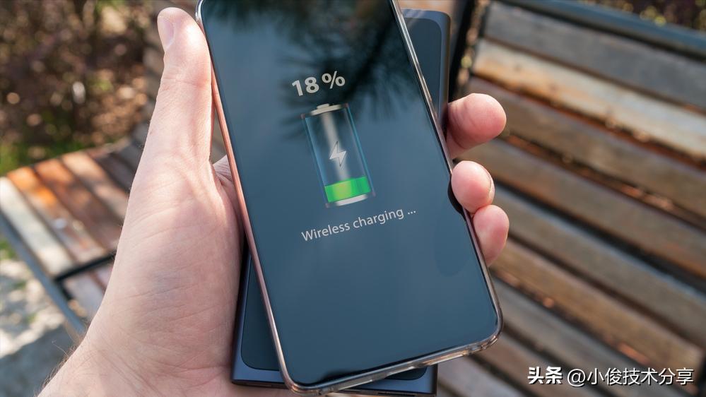 Is it bad for the battery to charge the phone overnight?Turns out a lot