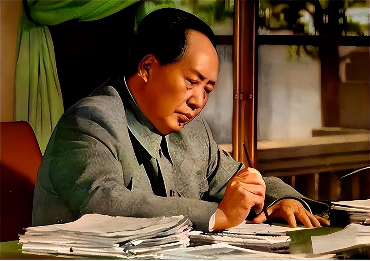 Liu Siqi remarried and gave birth to four sons. He commemorated Mao ...