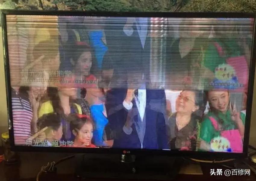 What are the causes of TV flickering? How to fix TV flickering screen