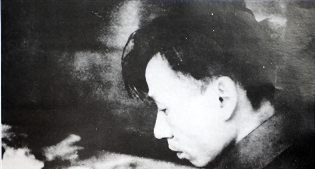 After Mao Liu's last meeting, Liu Shaoqi returned home and said 9 words ...
