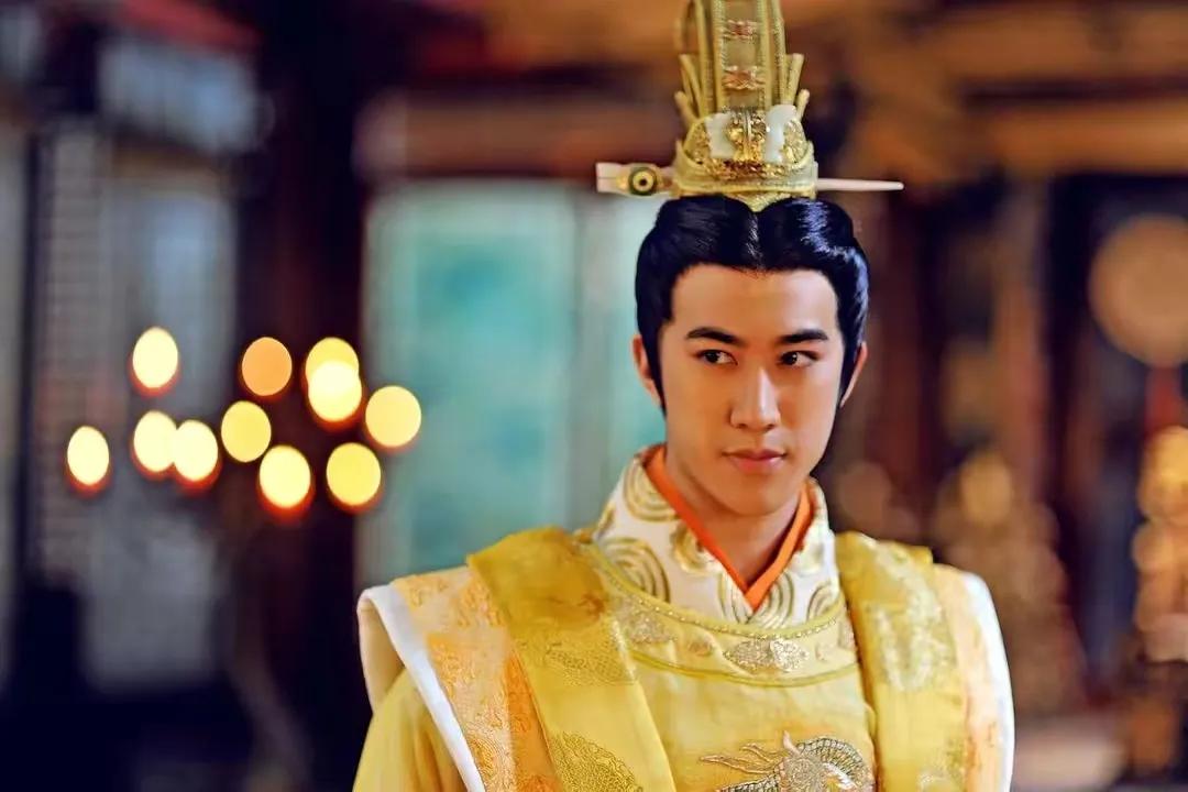 Li Shimin's seizure of the throne had a profound impact. Li Chengqian ...