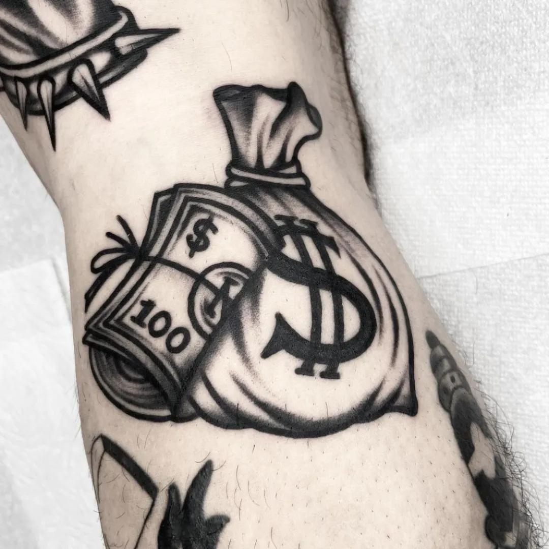 Tattoo by Dwayne - Freehand money bags !!! On the homie @purugreeny more  please!! #roadtoriches #moneybags #keepitpushing #nevernotworking  #thinkrichgrowrich #stuckatwork | Facebook
