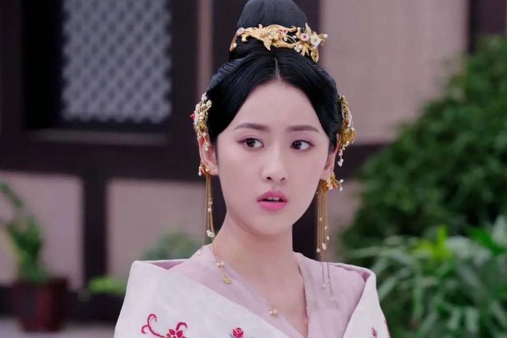 Princess Changle died at an early age. She was naturally beautiful and ...