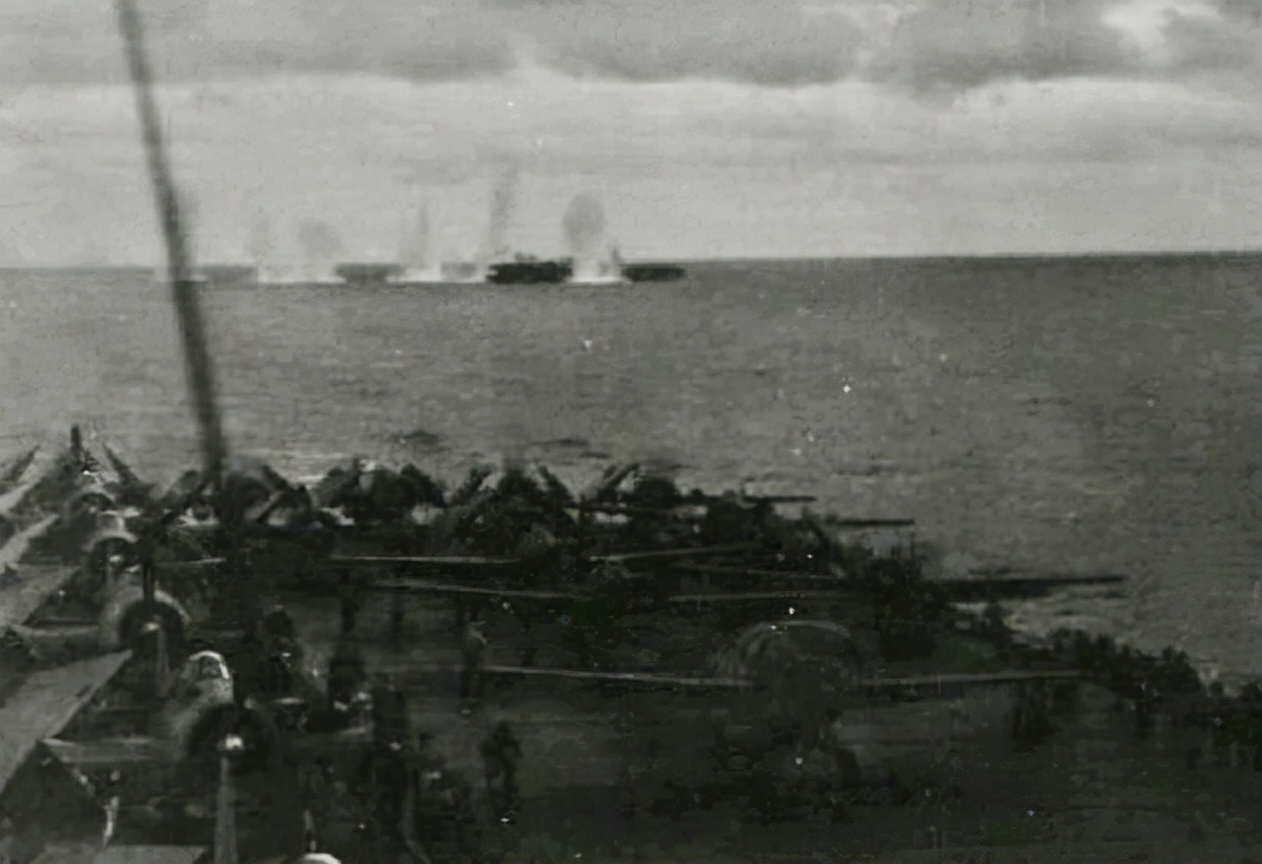 Sheepdogs fight against giant elephants the battle of Leyte Gulf, how