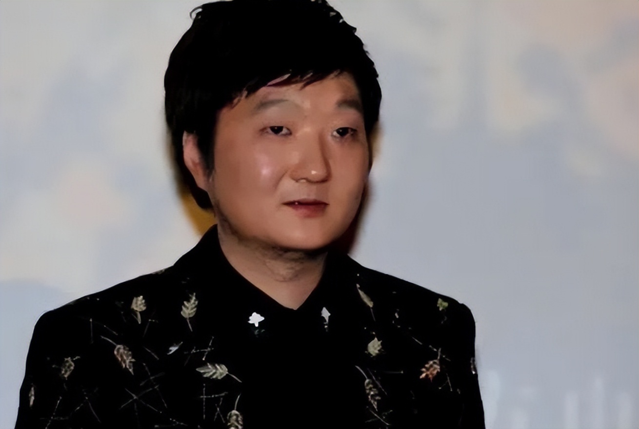 Wang Dazhi and his wife and daughter were ridiculed for watching the ...